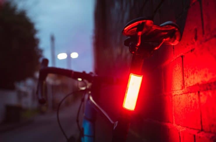 Éclairage vélo Lezyne Strip Alert : un feu intelligent